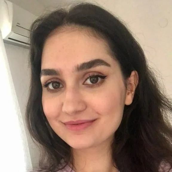 Yağmur Ensarioğlu, Ege University, Physics